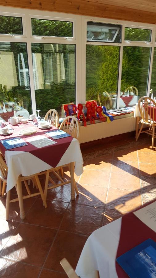 أوتيرارد Riverwalk House B&B المظهر الخارجي الصورة